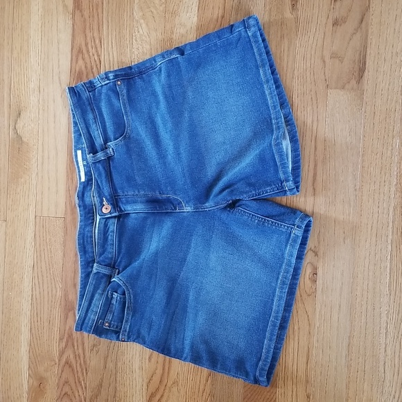 Short En Jean Esprit EDC - Taille 29, Style Décontracté, Occasion Très Bon état